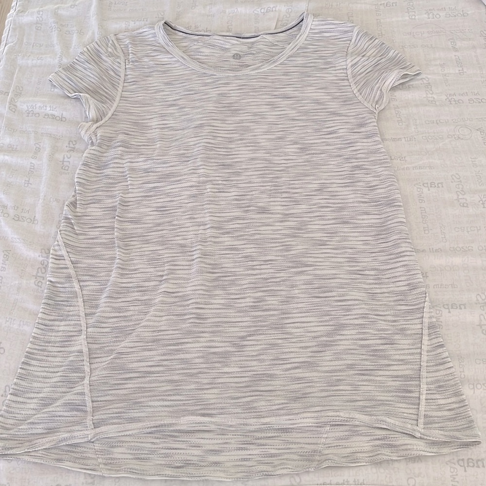 Lululemon Small Gray White Cap Sleeve  Top women’s